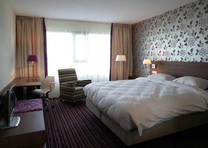 Der Valk Rotterdam 4* 리더커크