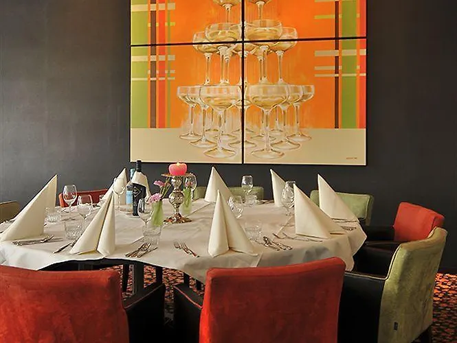 Der Valk Rotterdam 리더커크